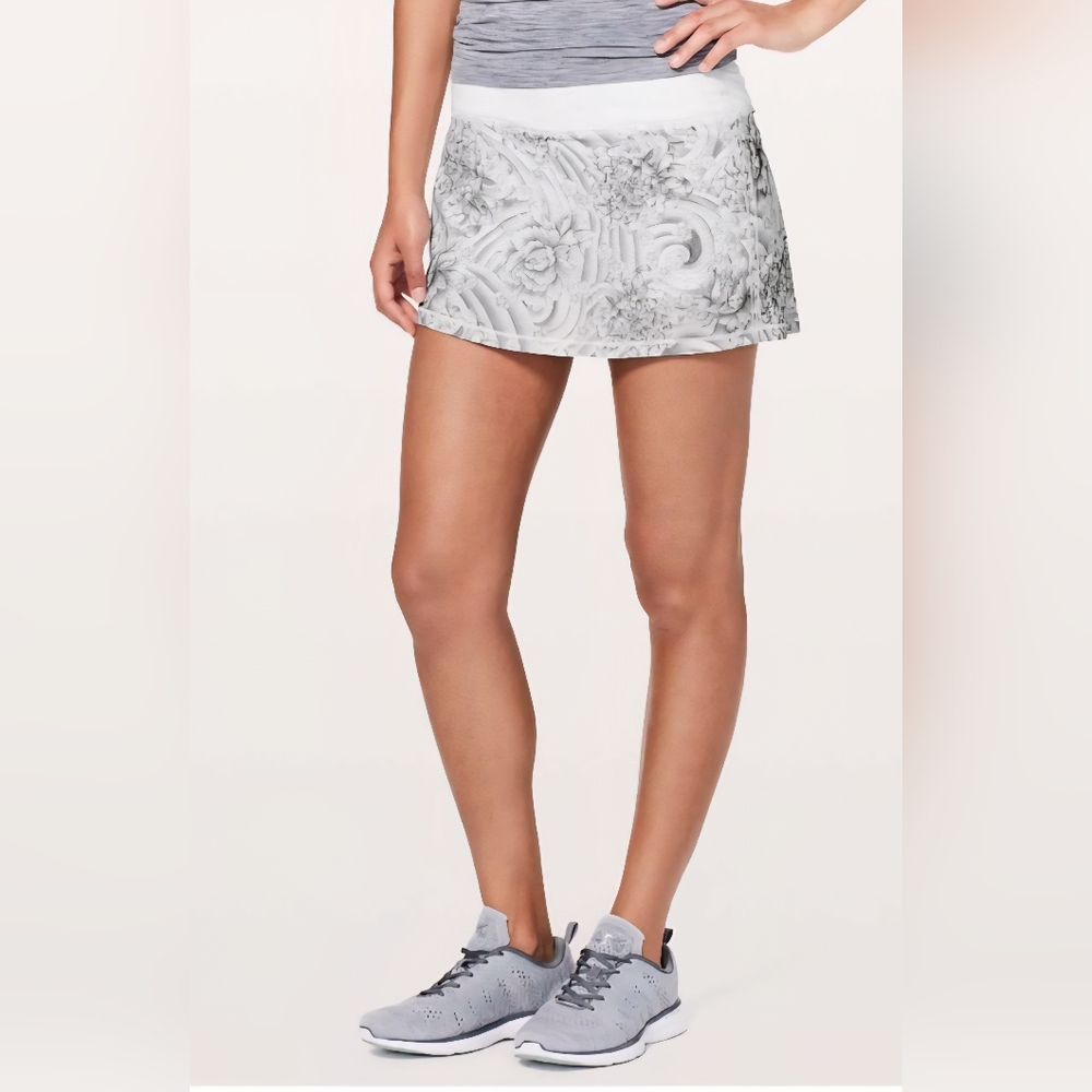 Lululemon Pace Rival Skirt w/Attached Short in Mini Twine White Multi/White 4